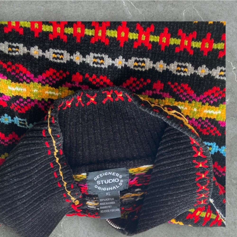 Designer studios zip up XL - Picture 5 of 6
